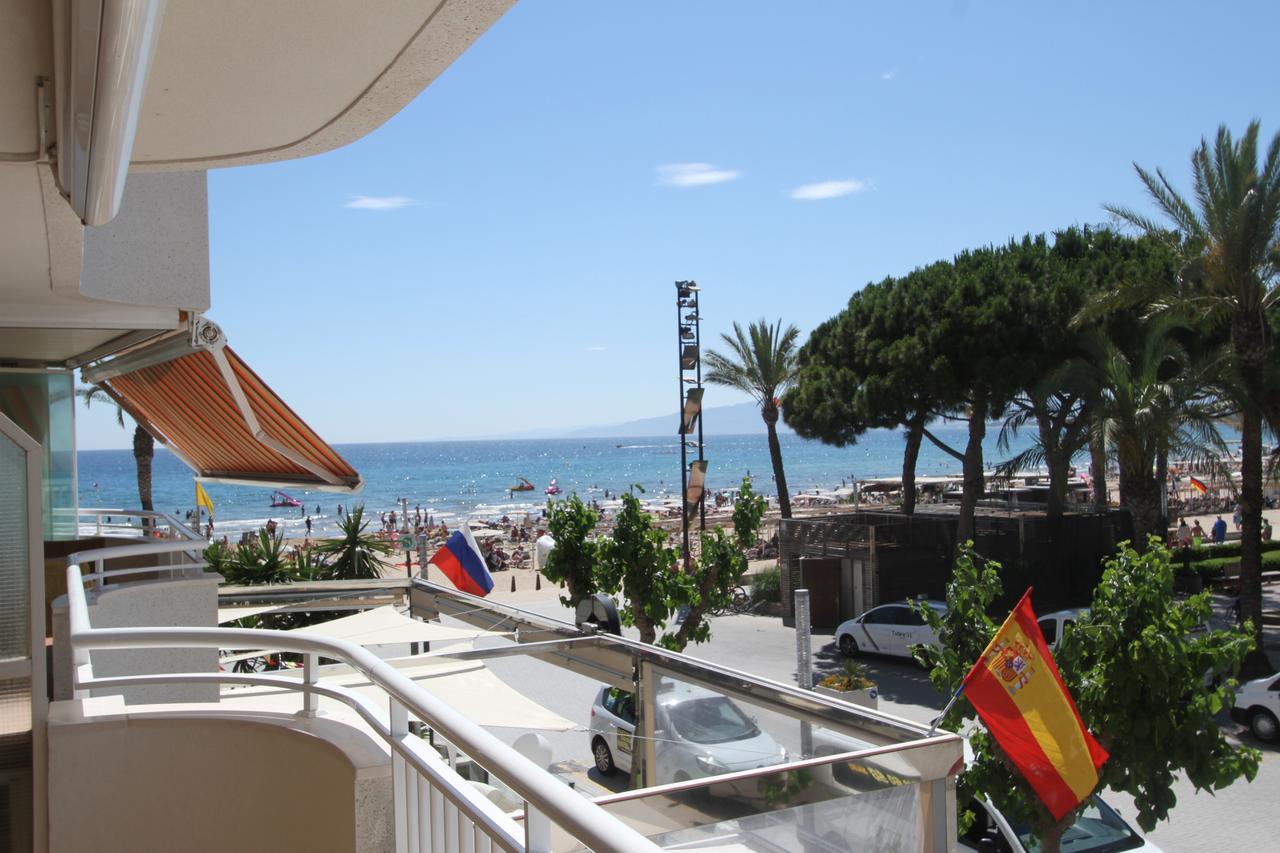 For A Stay Santillana Plaza Salou Ngoại thất bức ảnh