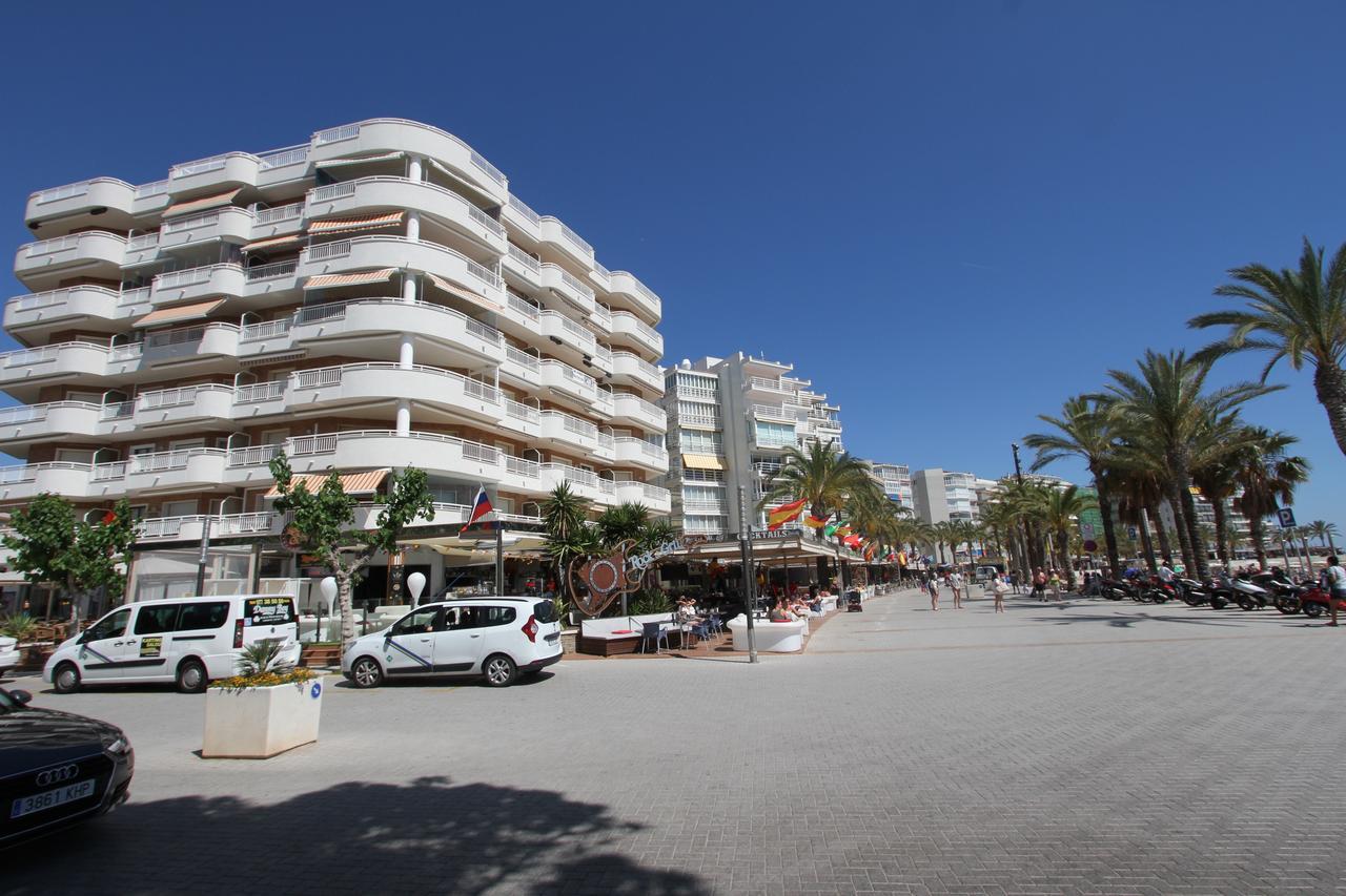 For A Stay Santillana Plaza Salou Ngoại thất bức ảnh